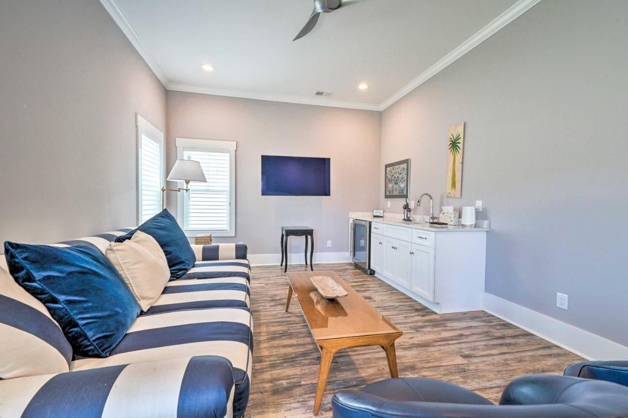 Bright Coastal Abode With Porch And Beach Access! Carolina Beach Kültér fotó